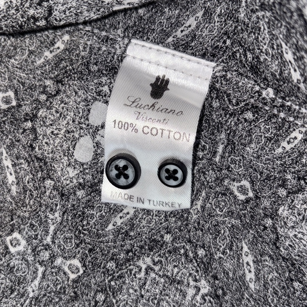 Luciano Visconti Limited Edition Mens  small Skull Paisley Collared Button Shirt - Picture 4 of 5